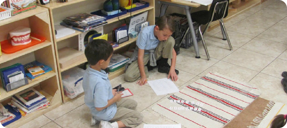 kids playing in the room