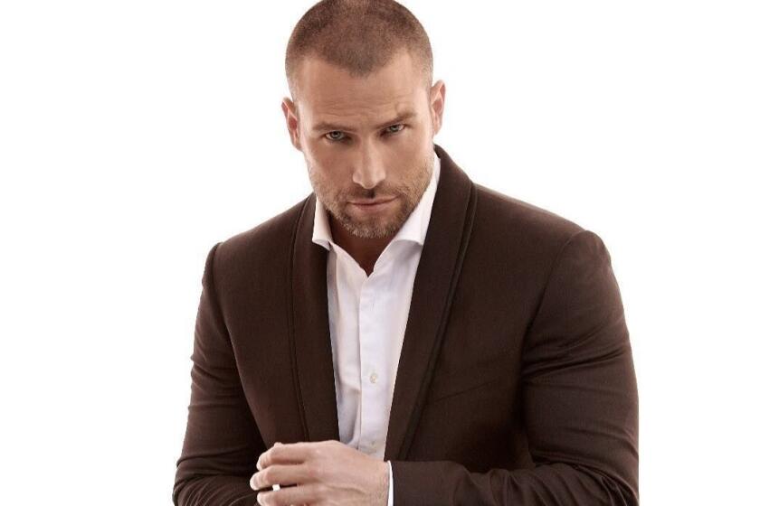 Rafael Amaya regresa a la pantalla este año.