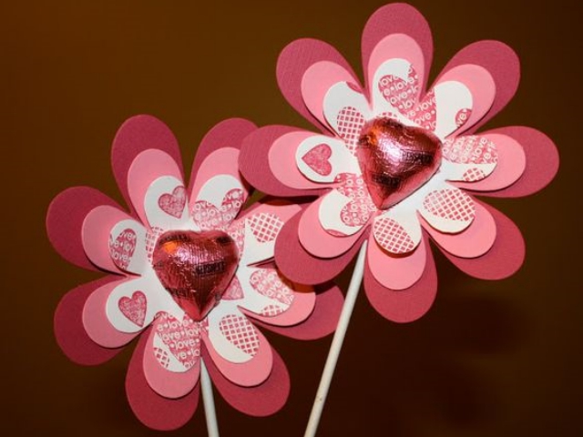 Homemade-Valentine’s-Day-Art-Craft-Ideas