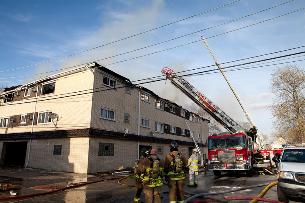 Berwyn Fire Department 2-11 alarm at 28th & Ridgeland 4-23-11