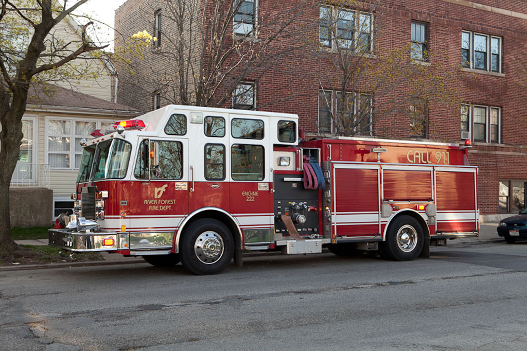 Berwyn Fire Department 2-11 alarm at 28th & Ridgeland 4-23-11