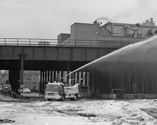 Chicago FD Ahrens Fox engine and high-pressure wagon at the scene of the Hubbard Street fire