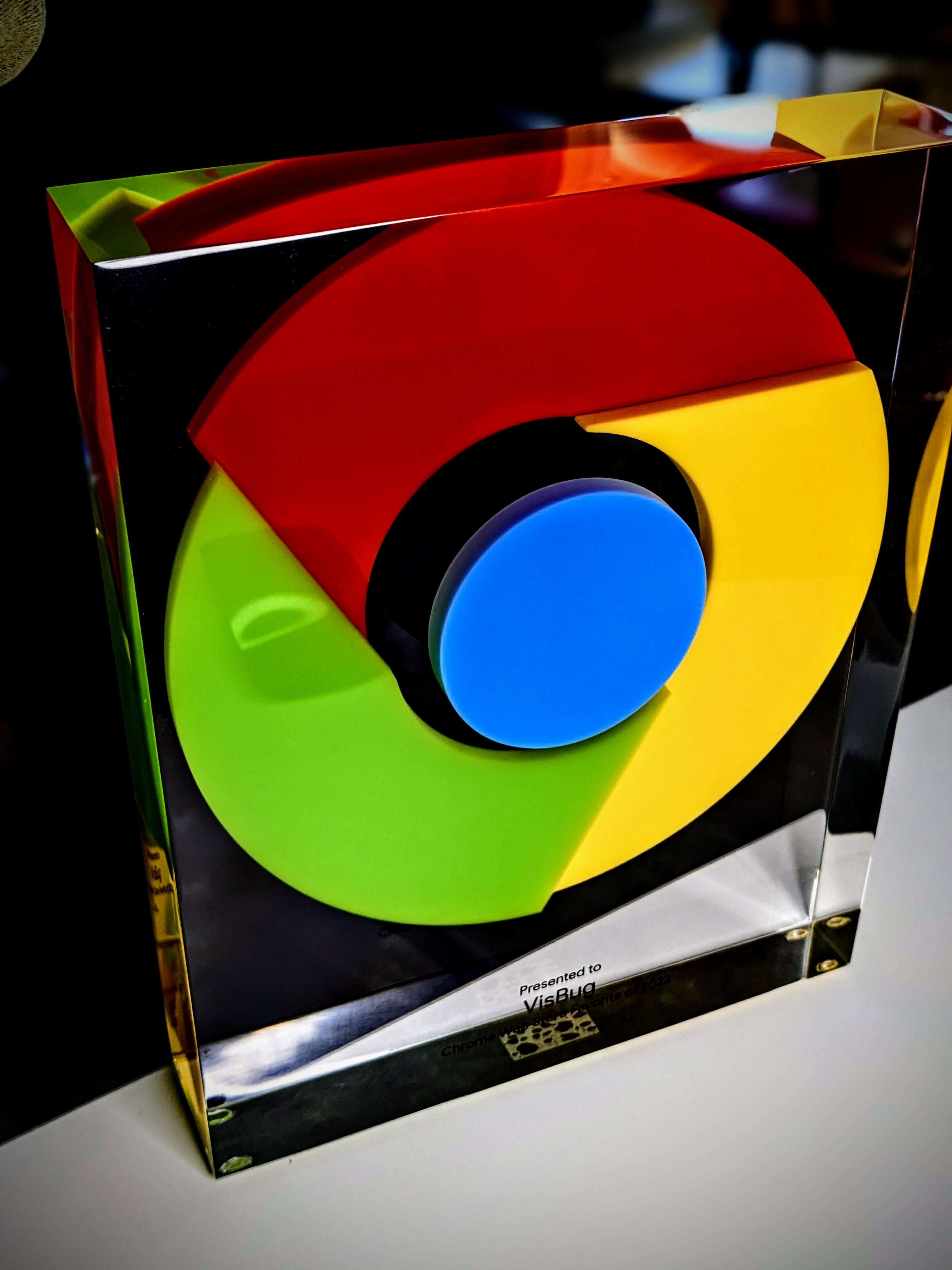 Hefty Chrome logo inside an acryllic trophy square.