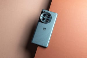 Image of article: OnePlus 12 Deals: Save Up…