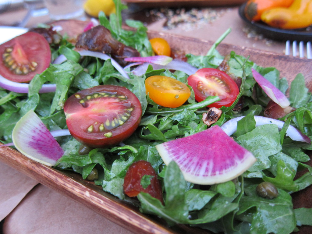 Arugula Salad with Red Onion, Cherry Tomatoes, Dates and Capers