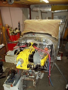 Cessna 180 Skywagon engine being restored - Tailwheel