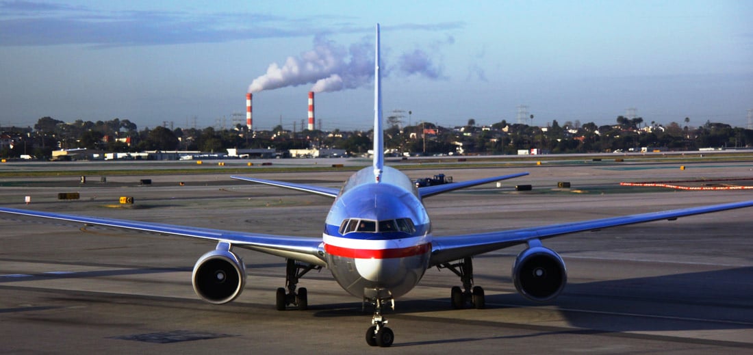 A Boeing 767 on the runway - The Pilot Shortage Problem in the Aviation Industry