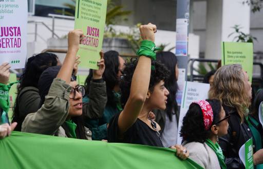 Imagen de archivo del plantón realizado por la coalición Justa Libertad, en los exteriores de la Corte Constitucional, para exigir la despenalización total del aborto.