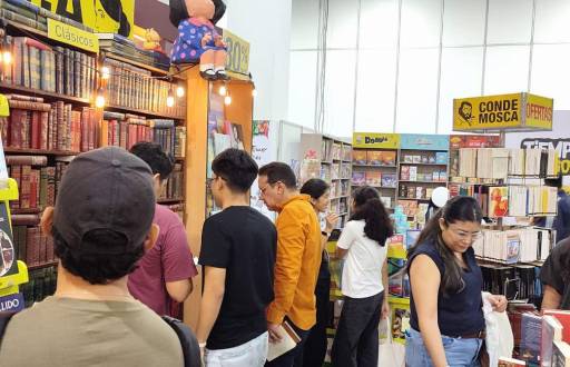 Librerías comerciales e independientes participan de la Feria del Libro Guayaquiil 2024.