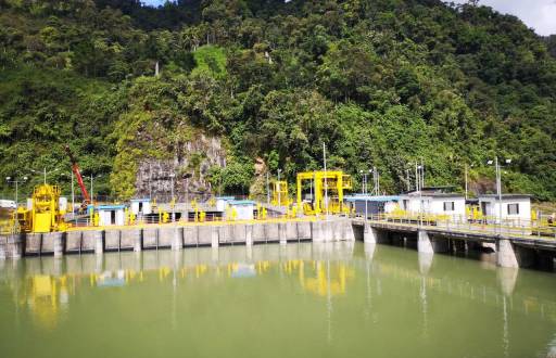 Imagen de archivo de las pruebas en la captación del río Pilatón del complejo hidroeléctrico Toachi Pilatón.