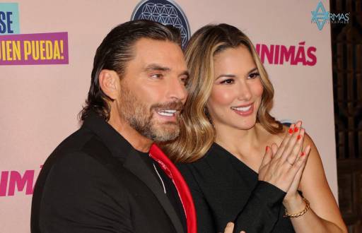 Imagen de archivo de Julián Gil y Alejandra Jaramillo, ambos laboran juntos en Univision, en el programa de entretenimiento, Siéntese Quien Pueda.