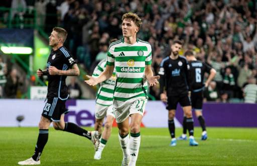 Jugadores del Celtic celebrando el triunfo.