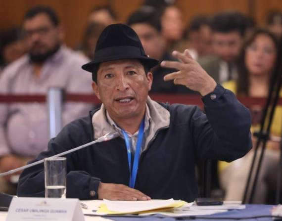 César Umajinga durante una sesión de la Comisión de Fiscalización.