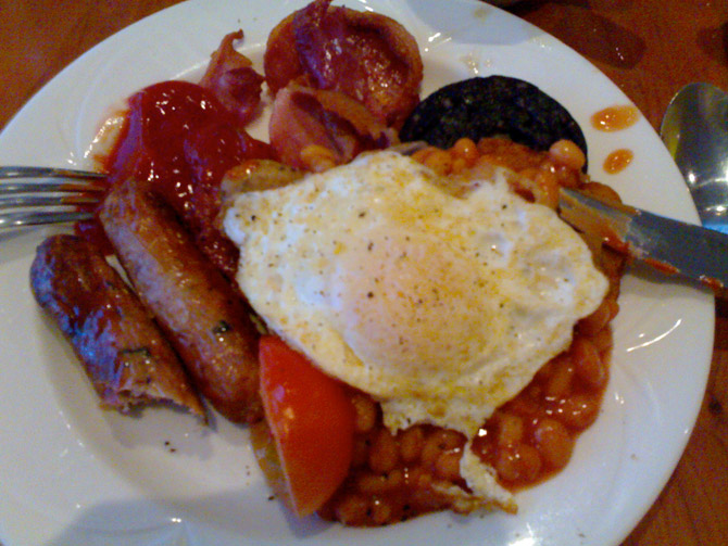 Mr Jones' breakfast (courtesy of thatsfinedining.blogspot.com)