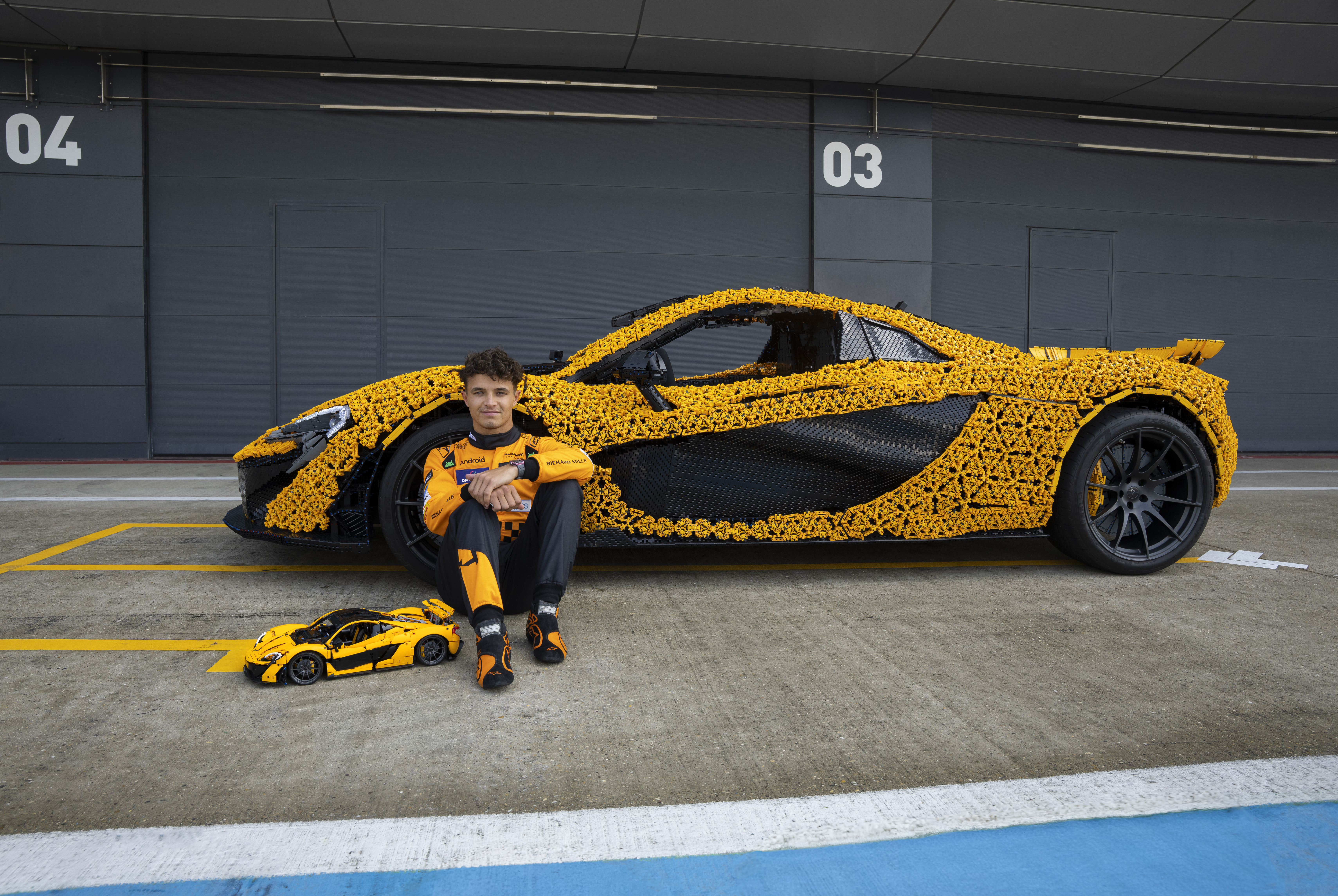 Lando Norris. McLaren P1. Sursa: LEGO Group.