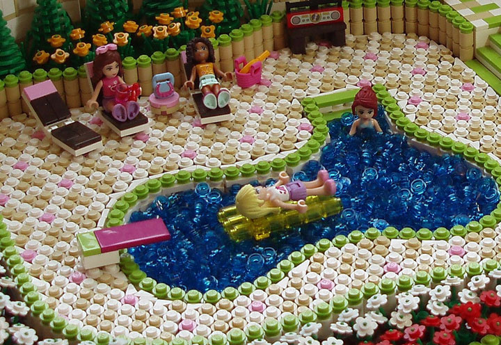 eilonwy77's Lego Friends Pool Party 02