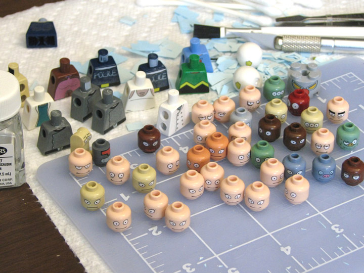 PepaQuin's The World of Tomorrow. Minifigures.