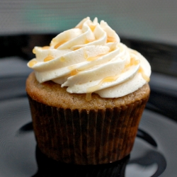 Apple Caramel Cupcakes