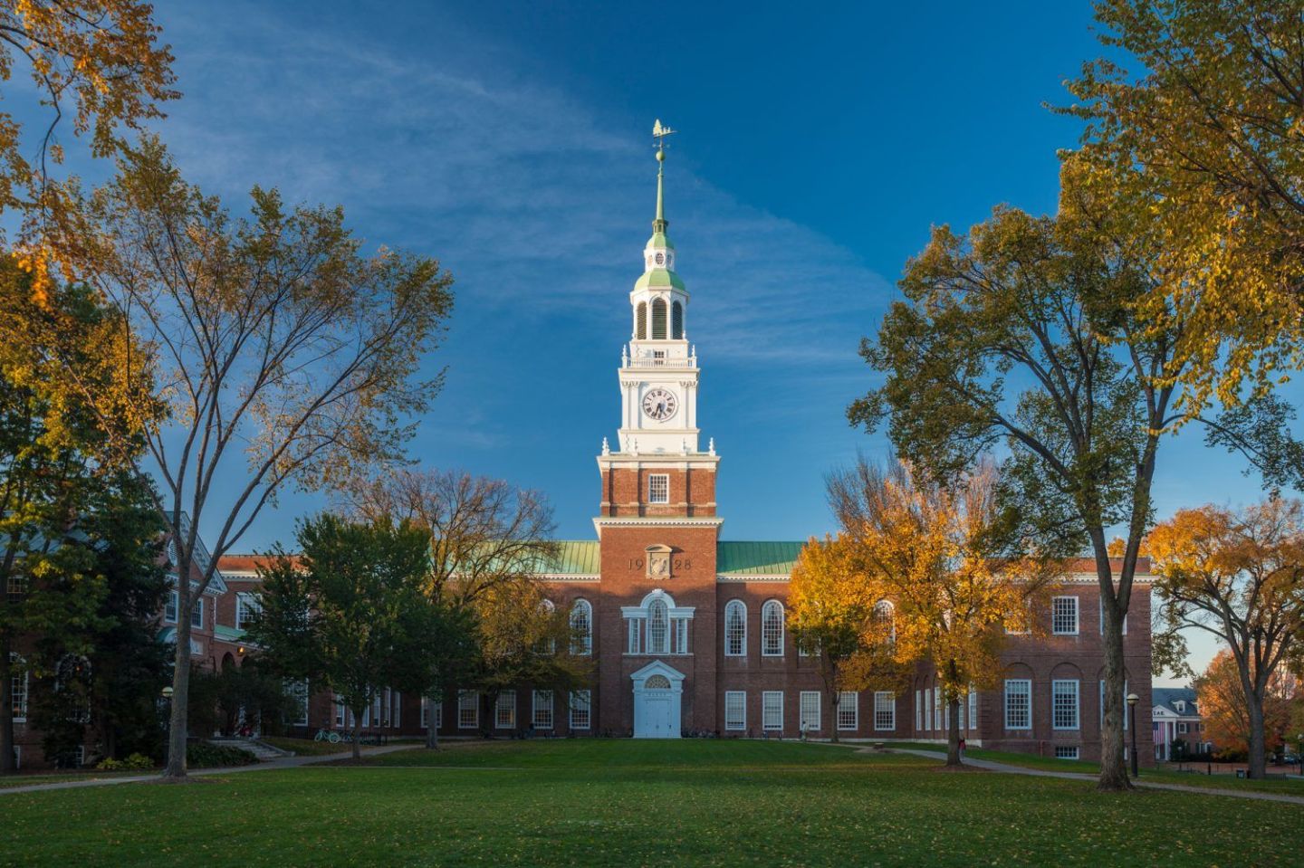 15. Dartmouth College (Tuck)