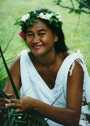 nukuhiva2.jpg (64469 bytes)