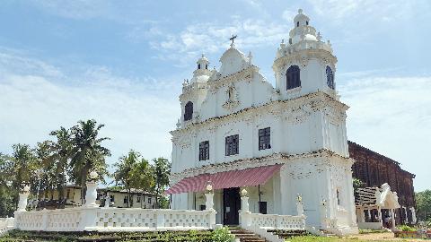 Maina Curtorim Church - Download Goa Photos