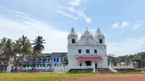 Maina Curtorim Church - Download Goa Photos