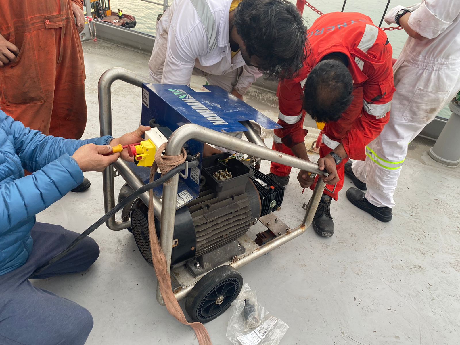 ELECTRIC MOTOR REWINDING AT HONGAI PORT, VIETNAM