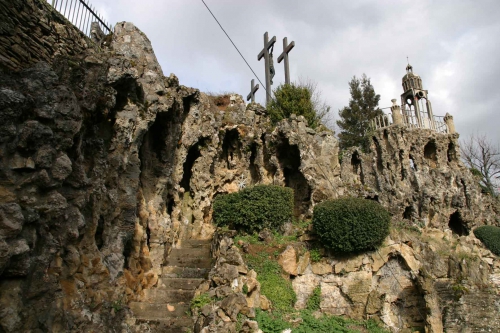 Escalier-a-gauche-vers-le-G.jpg