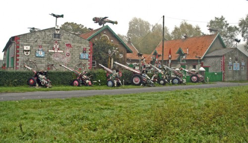 Arthur Vanabelle,La Ferme des Avions, ph.B.Montpied, 2008.jpg