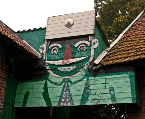 Arthur Vanabelle,le visage d'officier géant comme une hantise,ph.B.Montpied, 2008.jpg