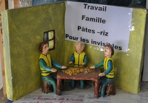 Travail Famille Pâtes-Riz Pour les Invisibles (2).jpg