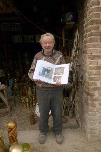 le gazouillis des éléphants,environnements populaires spontanés,éditions du sandre,halle saint-pierre,habitants-paysagistes naïfs,art immédiat