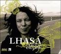 Lhasa, couverture de son livre, La route chante.jpg