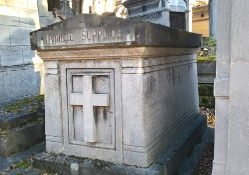 Caveau de la famille Supplice, cim. du Père Lachaise_edited (2).jpg