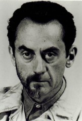 Man Ray, 1943.jpg