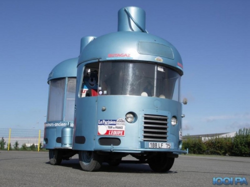 Camionnette-bonbonne de butane Butagaz, années 50-60.jpg