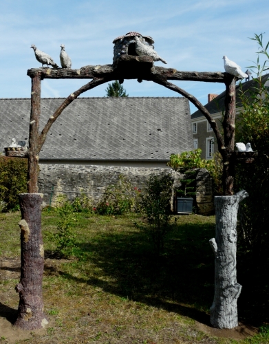 ismaël et guy villéger,la maison de la gaieté,chérac,cabarets de campagne,environnements populaires spontanés,yann ourry,service patrimoine,loto du patrimoine,le restaurant de la gaieté,horace diaz,didier rossetti,le gazouillis des éléphants,mosaïque naïve