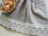 Spiraling Diamonds Lace-edged Towel