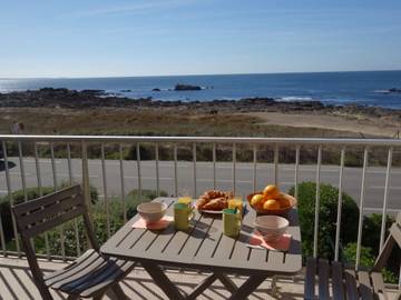 Vacation Rental for 2 Guests in Quiberon, Bretagne, Picture 1