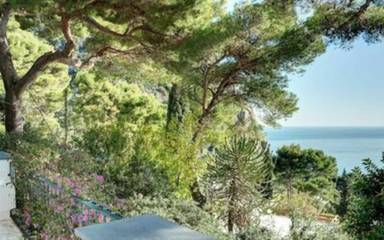 Vacation Rental for 6 Guests in Capri, Tyrrhenian Coast Campania, Picture 1