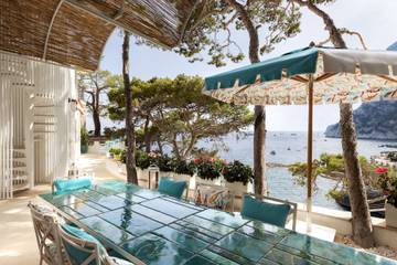 Vacation rental for 4 people, with balcony in Capri