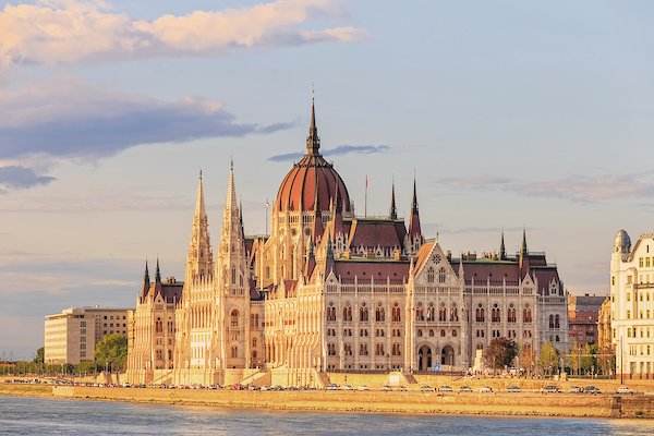 Hungary - Holiday Homes & Rentals