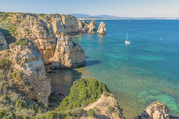 Algarve - Holiday Homes & Rentals