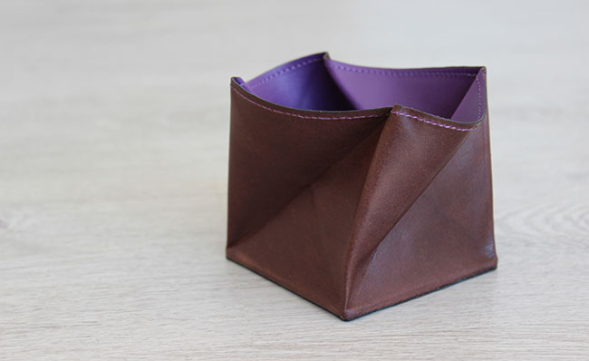 Origami leather coin purse - Row Brown and Ultra Violet