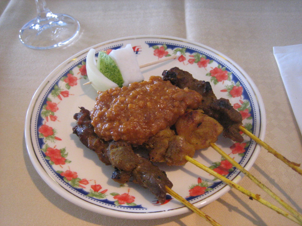 oz2005-352-satay