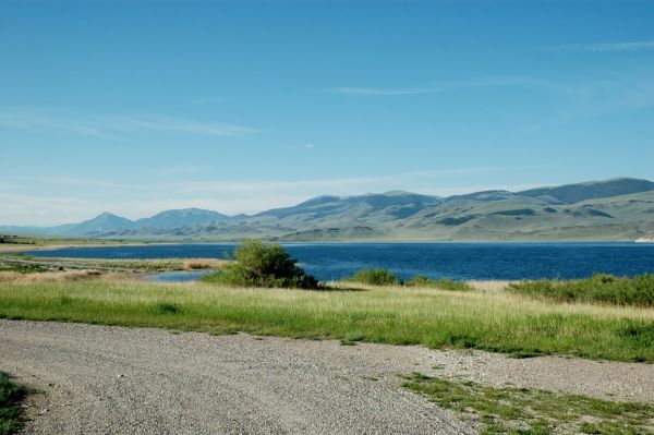 Newmar Dutch Star Clark Canyon Reservoir campground Dillon Montana