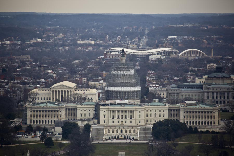 Washington Monuments Feb 16 04