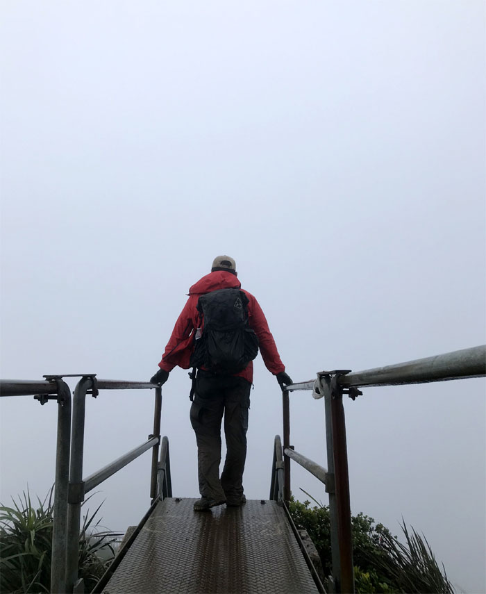 Hiking Pali Puka to Stairway to Heaven