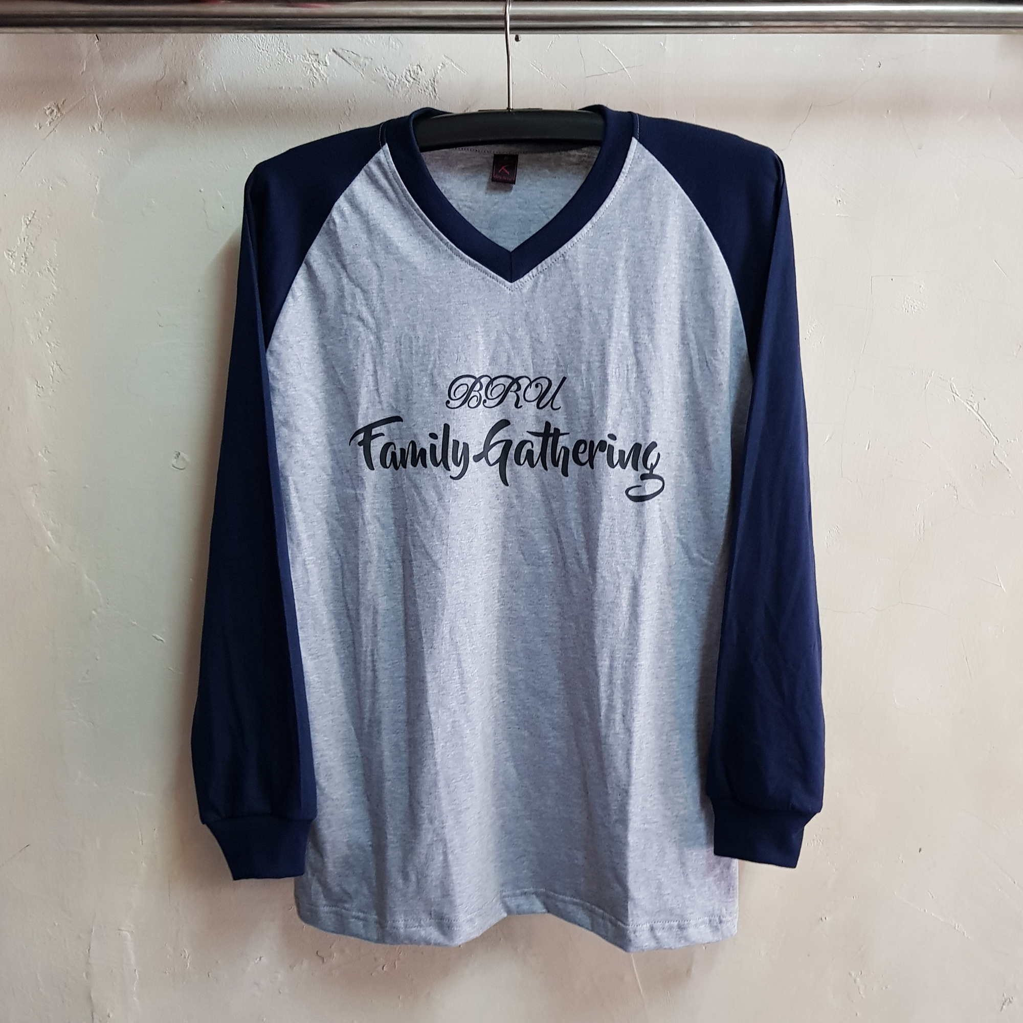 Seragam Kaos Gathering, Kaos Oblong Raglan