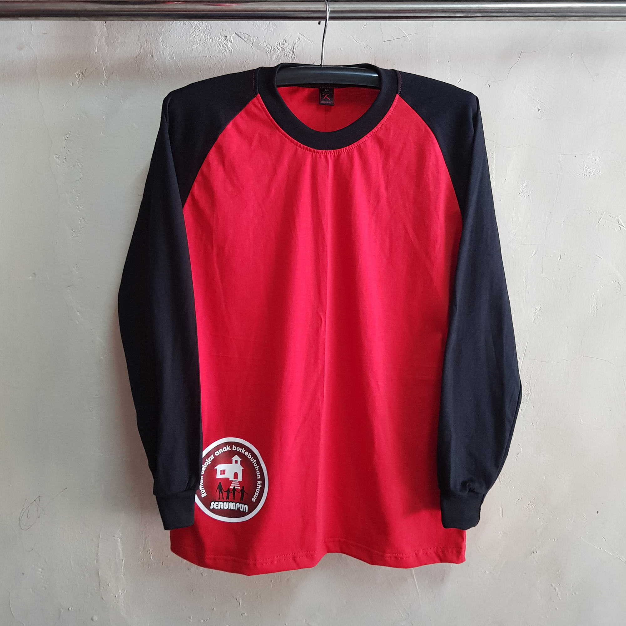 Seragam Kaos Serumpun, Kaos Oblong Raglan